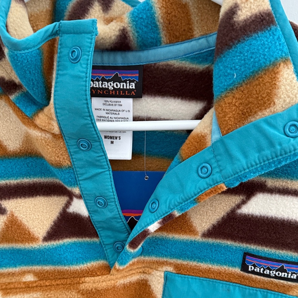 Patagonia Turquoise & Tan Geometric Snap-T Fleece Pullover - Picture 4 of 10